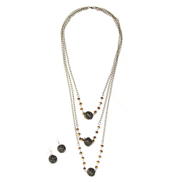 Collier et boucles d'oreilles LOGA