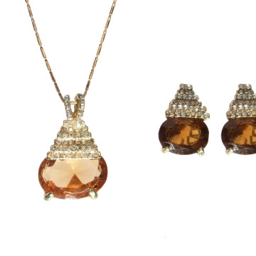 Collier et boucles d'oreilles plaqué or ANAÏS